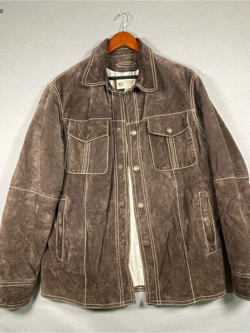 Wilsons Leather Men’s Brown Suede Trucker Jacket w/ Contrast Stitching Size M